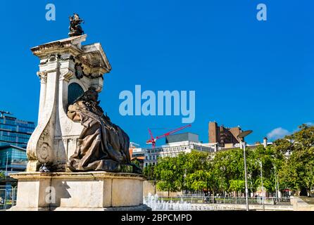 Statua della Regina Vittoria ai Piccadilly Gardens di Manchester, Inghilterra Foto Stock