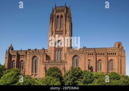 Lato orientale della Cattedrale Anglicana a Liverpool, Inghilterra. Conosciuta formalmente come la Cattedrale di Liverpool, è la quinta cattedrale più grande del mondo Foto Stock