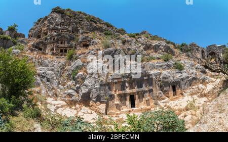 Antica Myra lycian rock le rovine della tomba in Turchia Demre Foto Stock