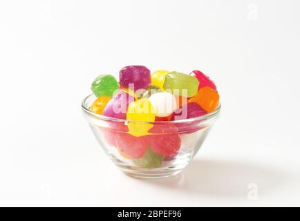 Aromatizzate alla frutta hard candy scende Foto Stock