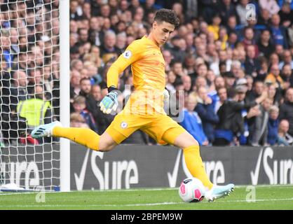 LONDRA, INGHILTERRA - 22 SETTEMBRE 2019: Kepa Arrizabalaga di Chelsea ha ritratto durante la partita della Premier League 2019/20 tra il Chelsea FC e il Liverpool FC a Stamford Bridge. Foto Stock