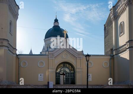 MOSCA, RUSSIA - 22 FEBBRAIO 2020: Ingresso al Convento di Stavropegia di Giovanni Battista. Maly Ivanovsky per., 2, pag. 33, Foto Stock