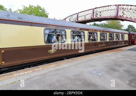 Carrozze ferroviarie Pullman alla stazione ferroviaria di Appleby Foto Stock