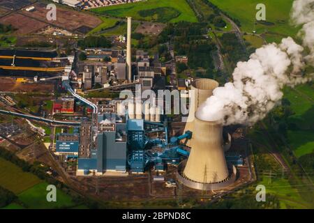 Vista aerea, Kraftwerk Westfalen Power Plant, RWE Power, centrali a carbone vegetale, ex centrale nucleare THTR Hamm-Uentrop, Welver Foto Stock