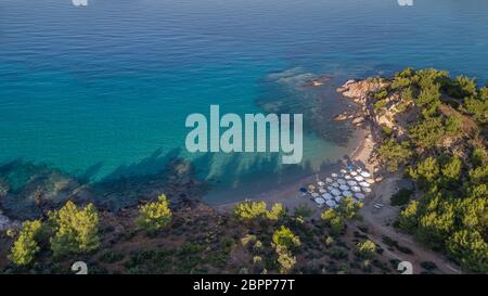 Vista aerea della spiaggia Notos. Thassos Island, Grecia Foto Stock