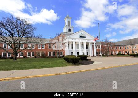 Scuola superiore di Ward Melville nel distretto scolastico di tre villaggi di Setauket Long Island New York Foto Stock