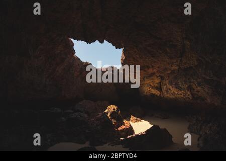 Vista interna delle Forrest Caves, Phillip Island, Victoria, Australia Foto Stock