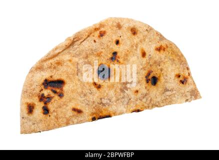 Cucina indiana - tandoori roti (pane piatto naan cotto in tandoor) isolato su sfondo bianco Foto Stock