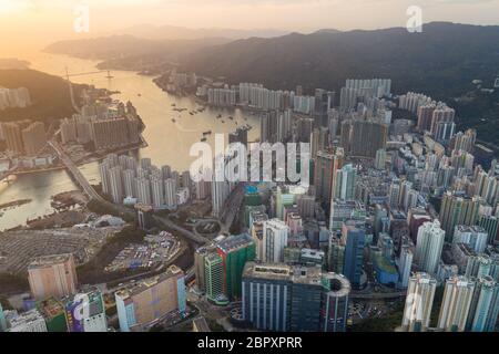 Tsuen WAN, Hong Kong, 14 Febbraio 2019:- Vista dall'alto della città di Hong Kong Foto Stock