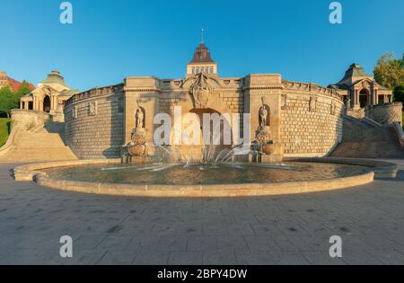 Fontana a Haken Terrases nella città vecchia di Szczecin. Polonia. Foto Stock