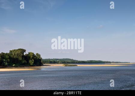 Panorama del fiume Loira in estate Foto Stock