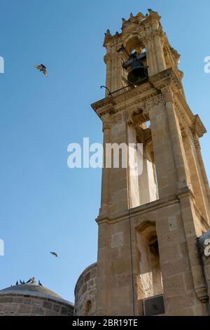 Chiesa degli Apostoli Barnaba e Hilarion (Agii Varnavas e Ilarionas) a Peristerona, Cipro Foto Stock