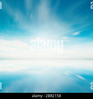 Bolivia cielo e acqua riflessioni a specchio. Esposizione lunga Foto Stock