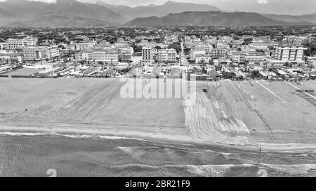 Veduta aerea del Lido di Camaiore, bellissima cittadina costiera della Toscana. Foto Stock