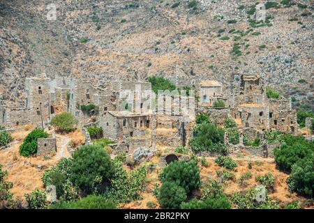 Vatheia, un villaggio sulla penisola di mani, in Grecia. Una delle principali attrazioni turistiche e un esempio iconico dell'architettura vernacolare della Maniota meridionale Foto Stock