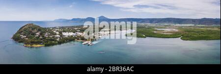 Foto panoramica di Port Douglas, vista aerea. Foto Stock