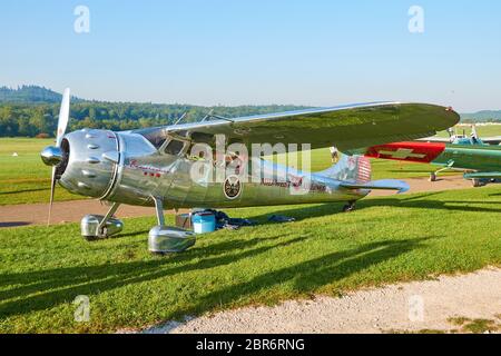 Hahnweide, Kirchheim unter Teck - 15 settembre 2019: Meet Old timer ( Old timer Treffen ) Visualizza su Cessna 195A, Mark: N195RS. Kirchheim on Hahnweide, Foto Stock