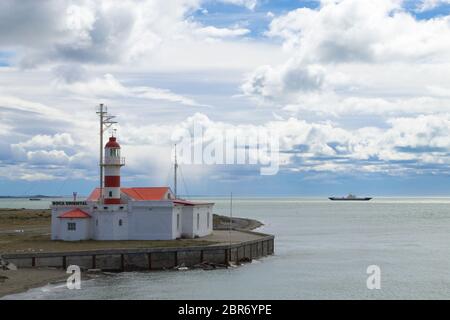 Punta Delgada lighthouse, stretto di Magellano cileno transfrontalieri. Il Cile landmark Foto Stock