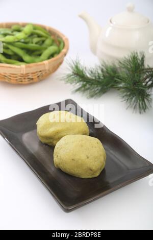 Torte di riso con si è schiantato dolce salsa di soia Foto Stock