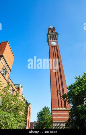 "Old Joe", la torre dell'orologio indipendente più alta del mondo all'Università di Birmingham, Inghilterra Foto Stock
