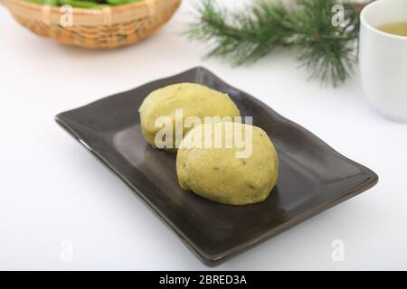 Torte di riso con si è schiantato dolce salsa di soia Foto Stock