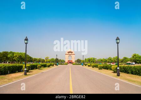 India Gate e tettoia è un memoriale di guerra situato a Rajpath in New Delhi, India Foto Stock