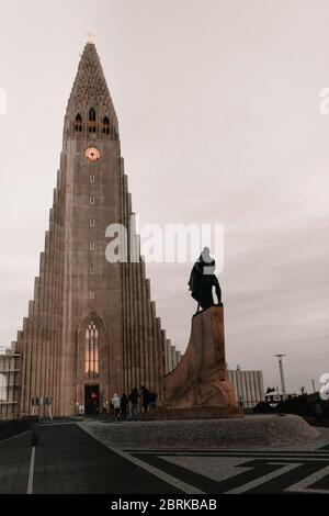 simbolo di reykyavik - cattedrale della città nel centro Foto Stock