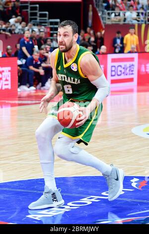 Andrew Bogut (Australia). Pallacanestro FIBA World Cup Cina 2019, semifinali. Medaglia di bronzo gioco Foto Stock