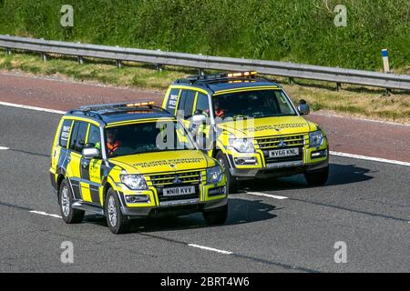 2017 Mitsubishi Shogun SG3 DI-D LWB Auto; Highways Agency Traffic Officer veicoli in movimento, guida di veicoli, strade, motori, motorizzazione sull'autostrada M6 Foto Stock