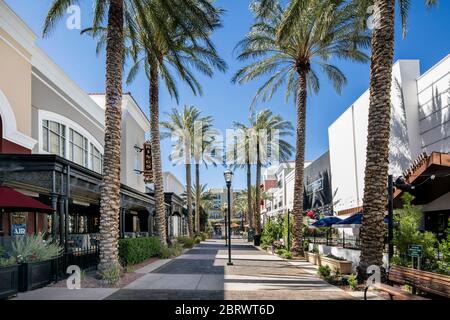 Il District at Green Valley Ranch è un esclusivo complesso a uso misto a Henderson, Nevada, adiacente all'est del Green Valley Ranch. Foto Stock