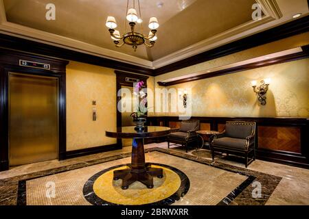 Interno delle Torri Turnberry. Turnberry Towers è un complesso condominiale a 45 piani a torre gemella a Winchester, Nevada, vicino alla Strip di Las Vegas. Foto Stock