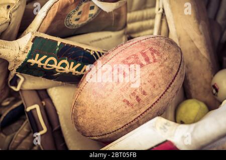 Attrezzature sportive d'epoca in Australia Foto Stock