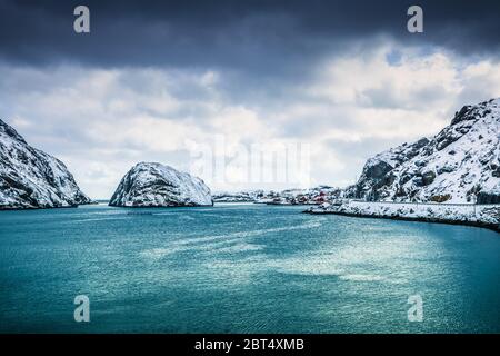 Villaggio costiero, Nusfjord, Flakstadoya, Flakstad, Lofoten, Nordland, Norvegia Foto Stock