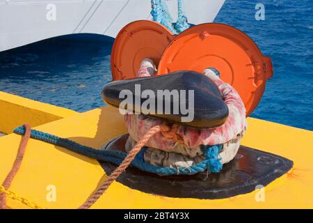 Bollard nel porto di Costa Maya, Quintana Roo, Messico, Nord America Foto Stock