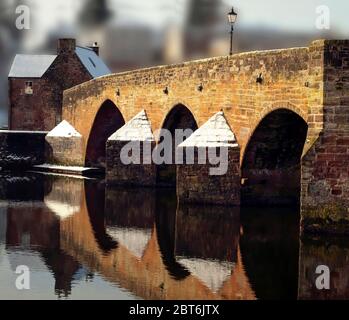 Dumfries Auld Briga in inverno neve, Dumfries Foto Stock