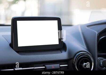 Monitor touch screen per l'utilizzo di varie applicazioni, quali intrattenimento, comunicazioni, navigazione. Touch screen per l'utilizzo di varie applicazioni per auto Foto Stock