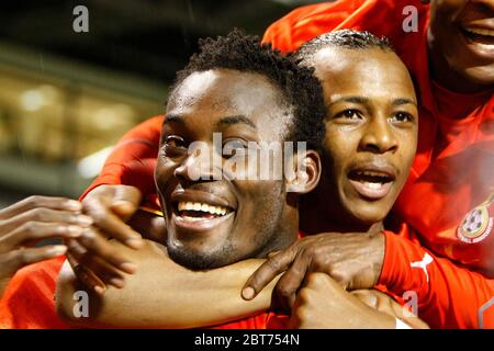 LONDRA, REGNO UNITO. MARZO 26: Michael Essien celebra il gol del Ghana contro il Messico durante il International friendly tra Città del Messico e Ghana al Cr Foto Stock