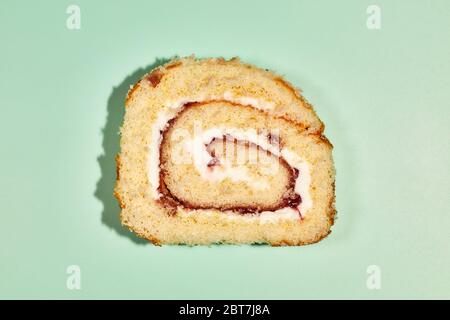 Torta di rotolo di gelatina, fetta Foto Stock