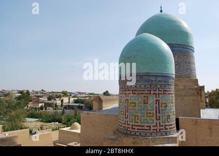 Shah-i-Zinda viale di mausolei, Samarcanda, Uzbekistan, Asia centrale Foto Stock