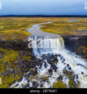 Veduta aerea delle cascate di Oxarafoss in Islanda Foto Stock