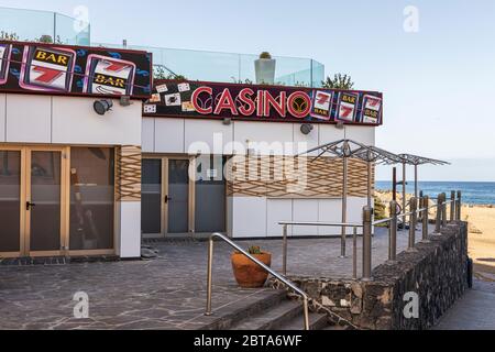 Casinò e hotel H10 Gran Tinerfe chiuso e vuoto durante la fase uno di de-escalation del Covid 19, coronavirus, stato di emergenza, Costa Adeje, te Foto Stock