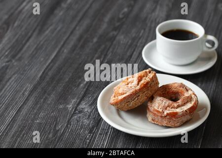 ciambelle di zucchero alla cannella fatte in casa Foto Stock