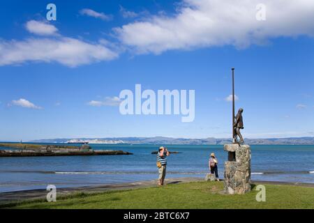 Statua di Young Nick nella riserva di Waikanae Beach, Gisborne, Eastland District, North Island, Nuova Zelanda Foto Stock