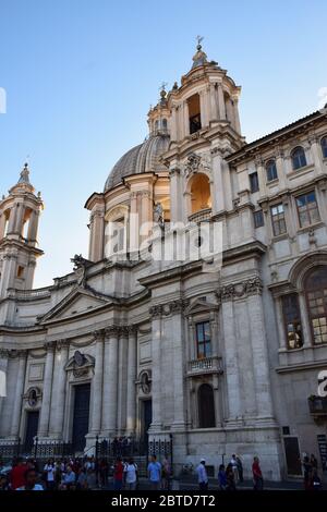 Chiesa di SantAgnese in Agone su Piazza Navona nella città di Roma Foto Stock