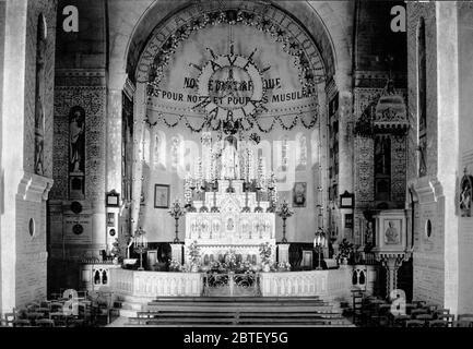 Interno della cattedrale di Notre Dame d'Afrique ad Algeri, Algeria ca. 1899 Foto Stock