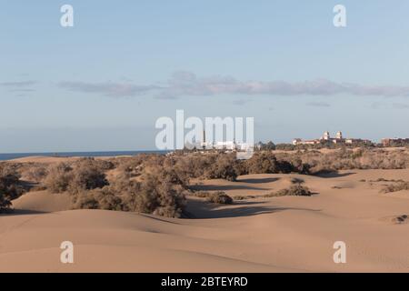 Vista delle dune di Maspalomas a Playa del Ingles, Maspalomas, Gran Canaria, Spagna. Foto Stock