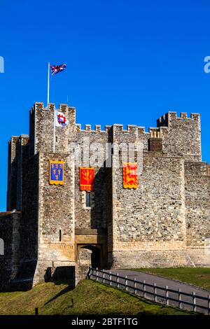 Inghilterra, Kent, Dover, il castello di Dover, il cancello del palazzo Foto Stock