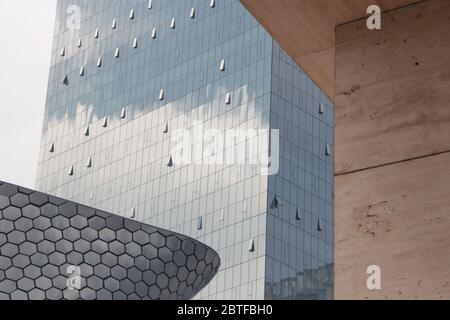 Il famoso Museo Soumaya di Città del Messico, vista dal museo Jumex Foto Stock