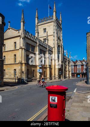 La Pitt Edificio, Cambridge University Press, Trumpington St, Cambridge. La Pitt edificio è l'ex HQ della Cambridge University Press (1833) Foto Stock