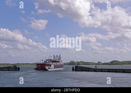 Escursione in barca Schlei Princess, Maasholm, Mar Baltico Fiordo Schlei, Schleswig-Holstein, Germania Foto Stock